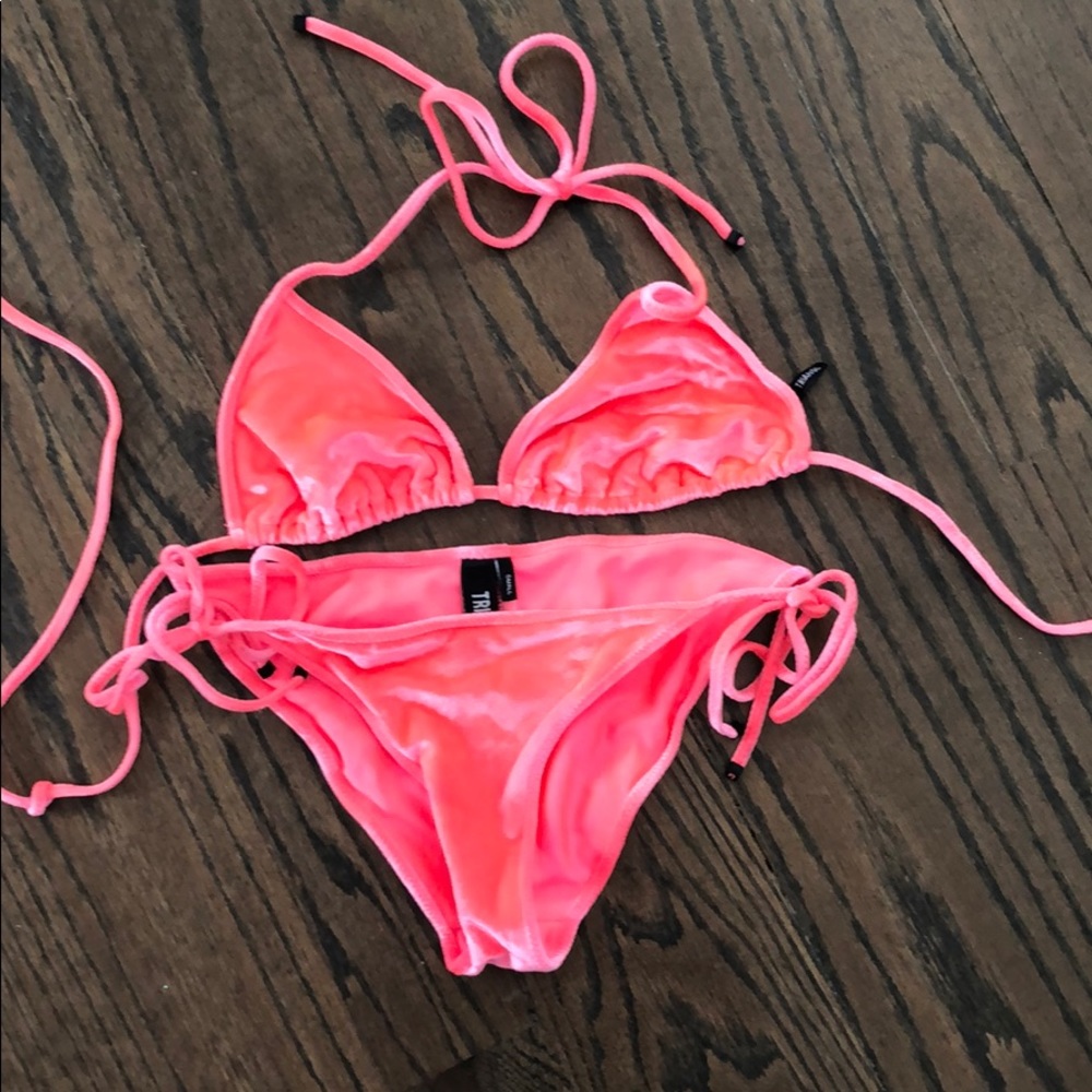 Triangl Bikini